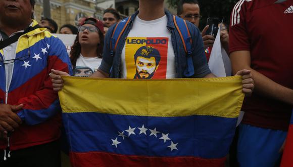 Gobierno no facilita el ingreso de los venezolanos a la actividad formal, afirma Elmer Cuba