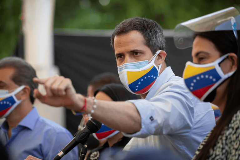 La oposición venezolana aprobó el reglamento de las elecciones primarias en las que definirá a su candidato para las presidenciales de 2024