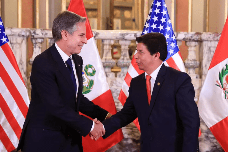 Antony Blinken anunció que EE.UU otorgará USD 286 millones al Perú para que siga apoyando a venezolanos